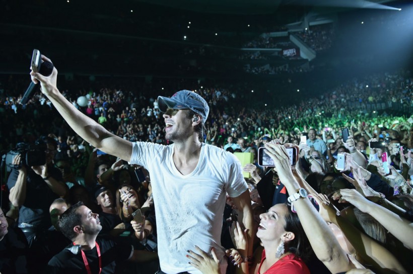 Enrique Iglesias Songs Top 5 Tracks By The Latin Pop Hero We All Love