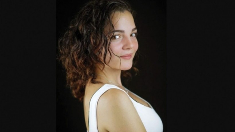 Mexican voice actress, Andrea Arruti, died at the age of 21 due to respiratory complications. 