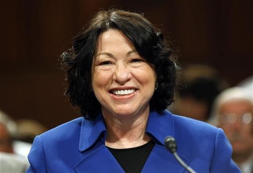 Sonia Sotomayor, first Latina Supreme Court Justice in U.S., together with other Latinas inspired the Latino community.