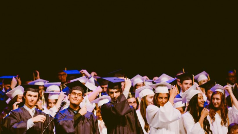 Undocumented Immigrant Receives Academic Award in Washington D.C.