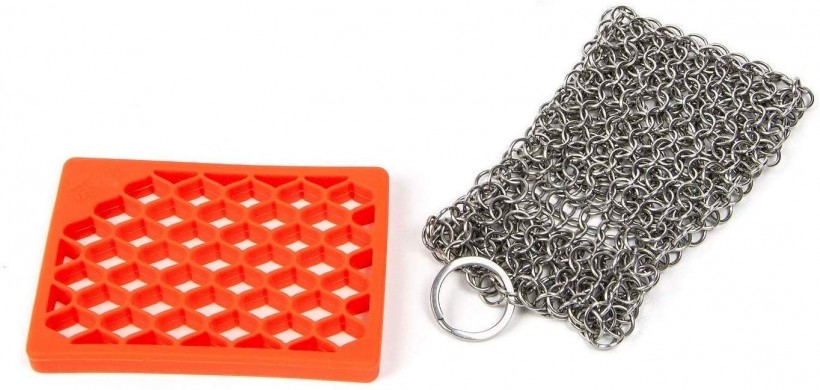  KITCHEN-PRO Cast Iron & Pyrex & Stainless Steel skillet Chainmail scrubber & cleaner With Silicone Insert