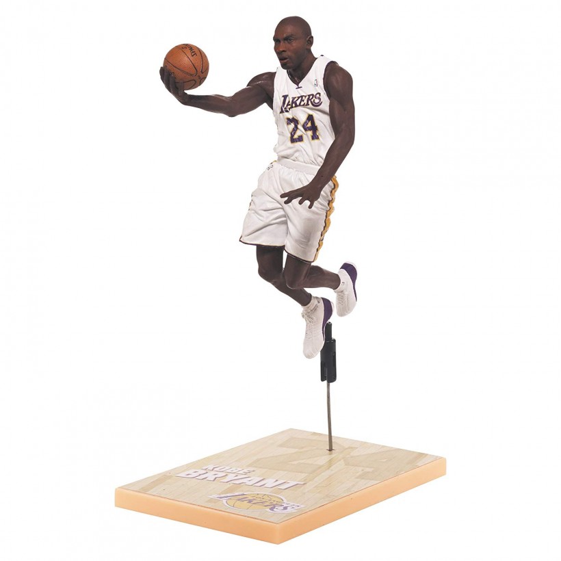 24 Kobe Bryant Action Figure 