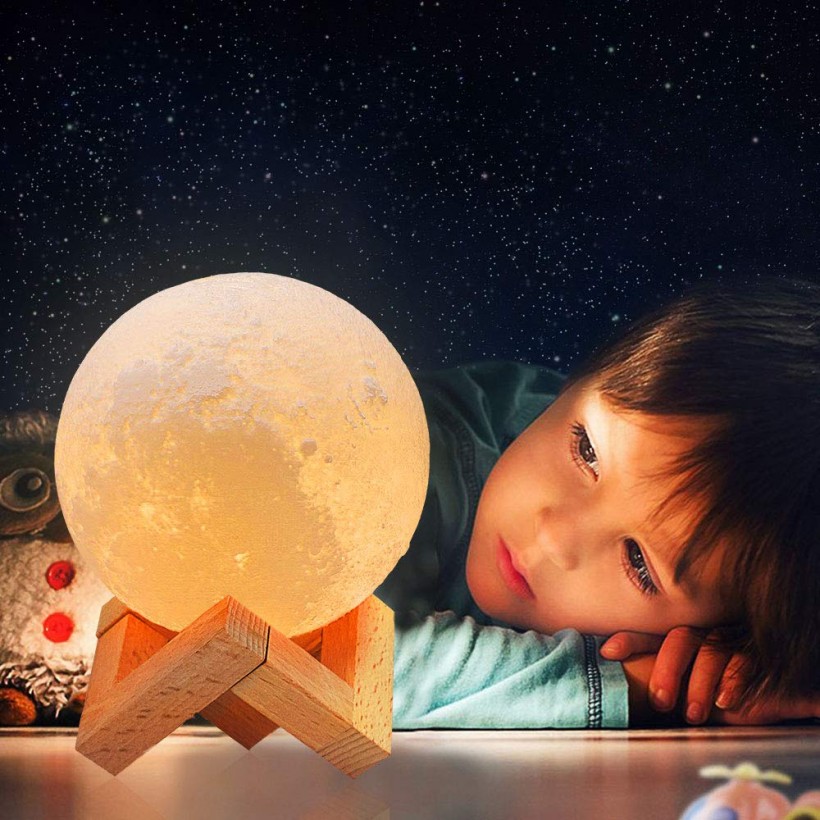 Moon Lamps To Fit Your Own Night Person