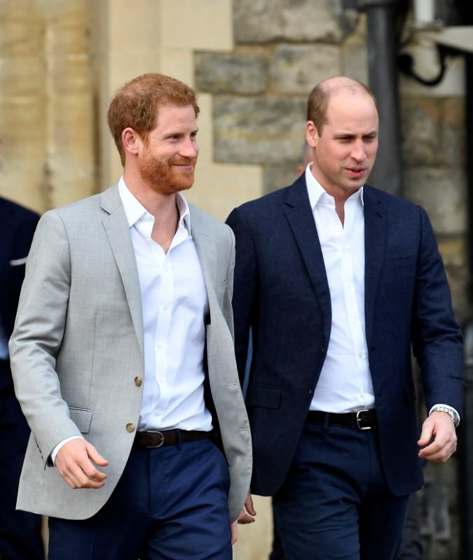 Royalty FEUD! Prince William and Harry's Problems Intensify | Latin