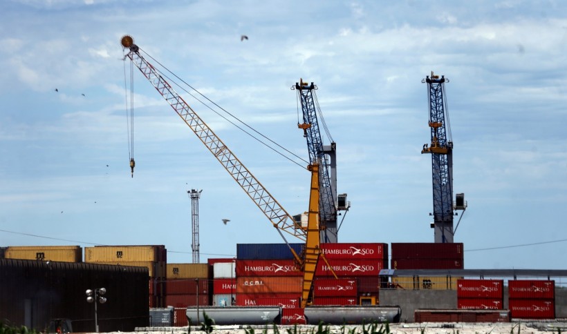 FILE PHOTO: Cranes and containers are seen at the port of Rosario