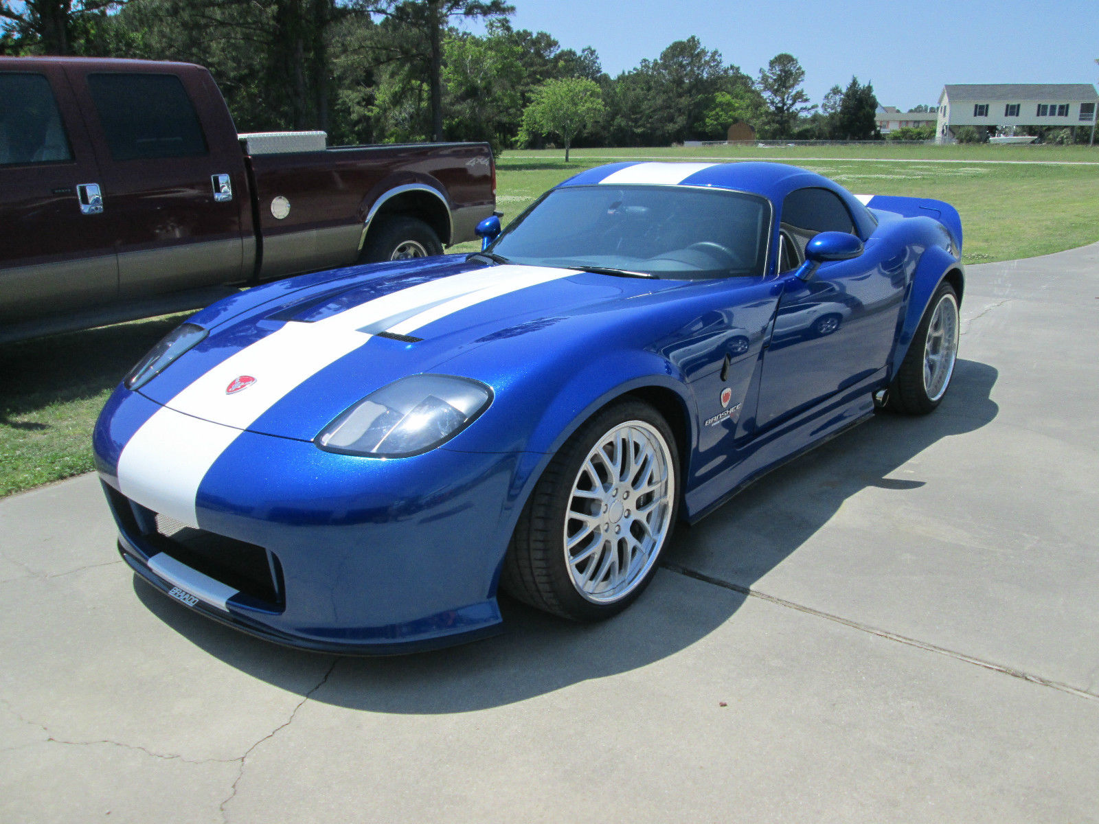 Картинки настоящих машин. Машина Bravado Banshee. Bravado Banshee GTA. Dodge Viper Bravado Banshee. Бравада Банши в реальной жизни.