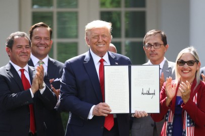 President Trump Signs White House Hispanic Prosperity Initiative