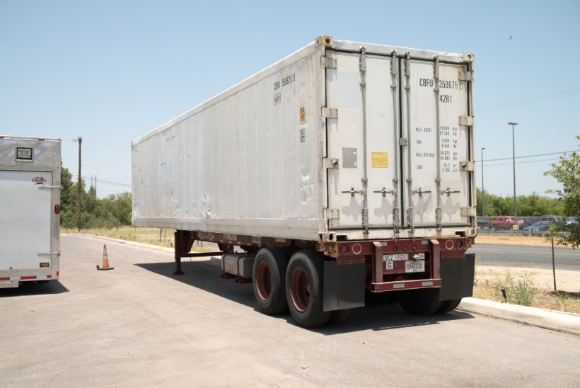 Refrigerated truck