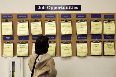 803,000 Americans File for Jobless Claims, a Fall From Three-Month High