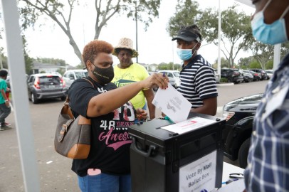 Early Voters Reach 92 Million, 2 Days Before Election Day