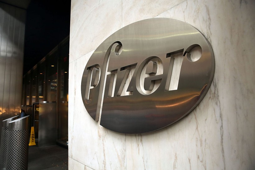 United Airlines Starts Shipping Pfizer's COVID-19 Vaccine to Distribution Centers