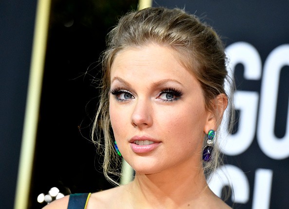 Taylor Swift Speaks Out Following Allegations That Scooter Braun Sells Her master Recordings