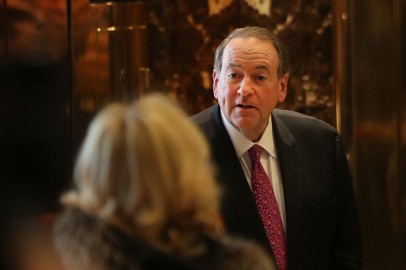 Mike Huckabee Suggests Idea of Impeaching Kamala Harris for Bailing Out BLM Protesters