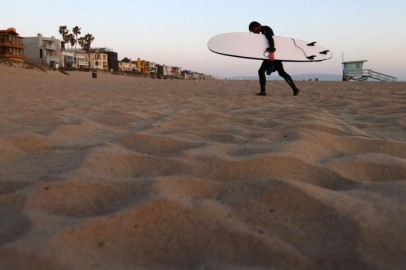 California Surfer Hailed as Hero After Saving a Drowning Man