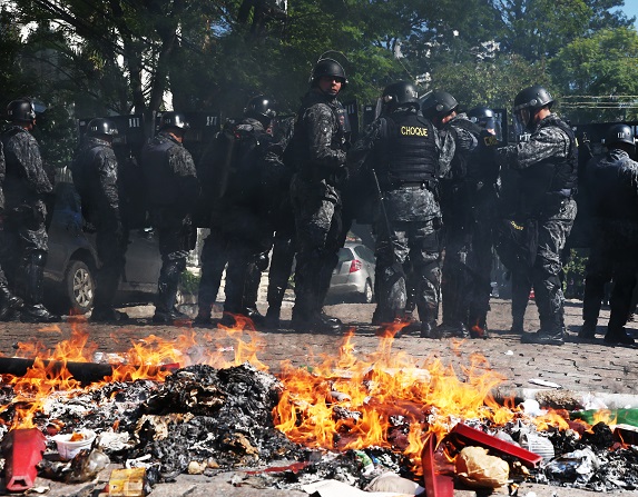 2014 World Cup Protests In Brazil: Violence Erupts Between Police And ...