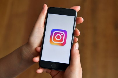 Instagram Multiple Photo Selection: Here's How To Do an Instagram Carousel