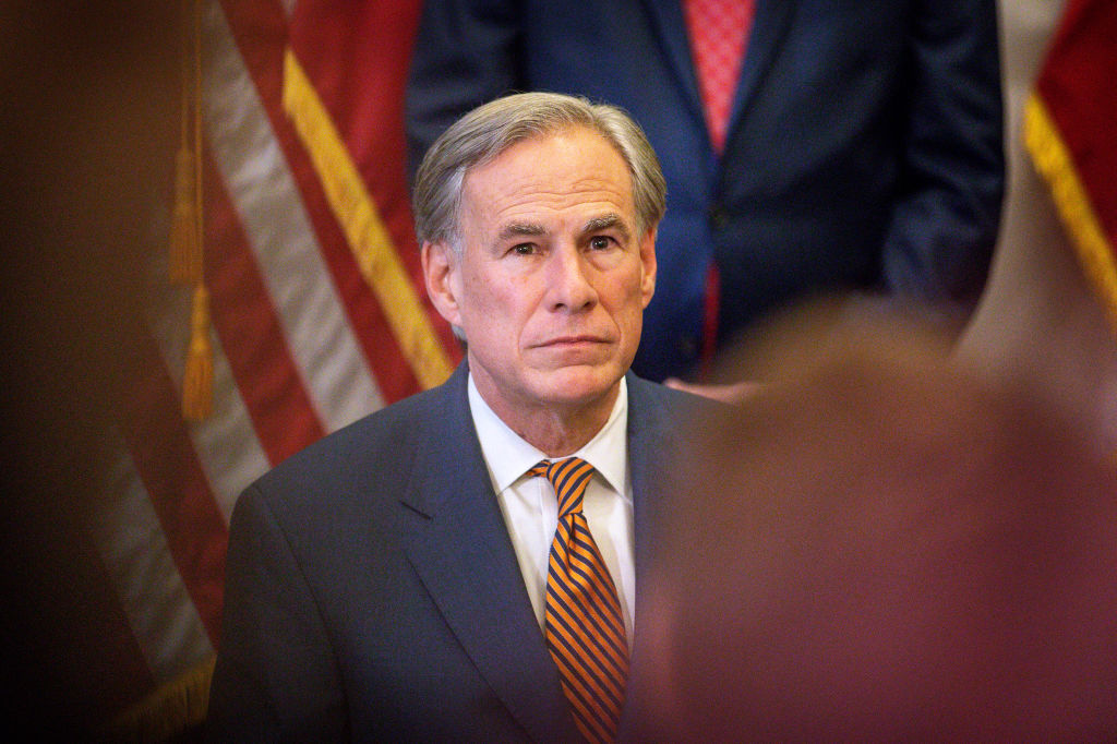 Texas Gov Greg Abbott Says State Will Build Its Own Border Barriers Amid Migrant Influx Latin