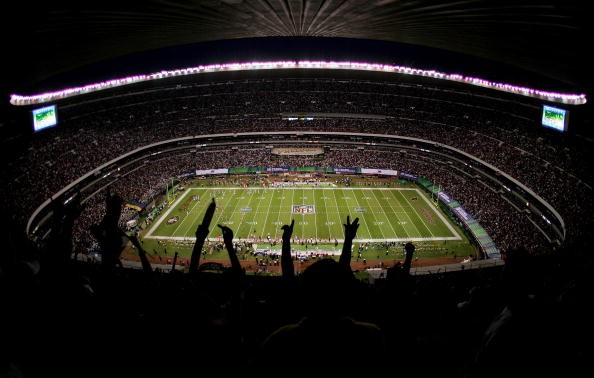 Apple To Acquire NFL Sunday Ticket Game Rights—Experts Claim AppleTV+ Is A Good Fit! 