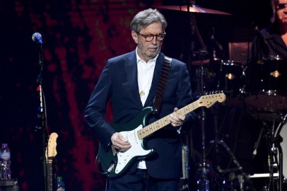 Eric Clapton Refuses to Hold Concert on Venues That Will Require COVID Vaccines Among Audiences