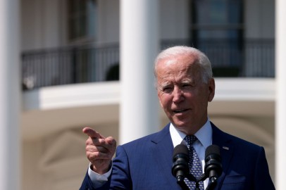 Pres. Joe Biden Says ‘Governor Who?’ in Respond to Ron DeSantis’ Criticism, Florida Governor’s Office Fires Back