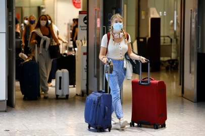 White House Weighing Vaccine Mandates for Domestic Air Travelers, Nursing-Home Workers as COVID Delta Variant Spreads