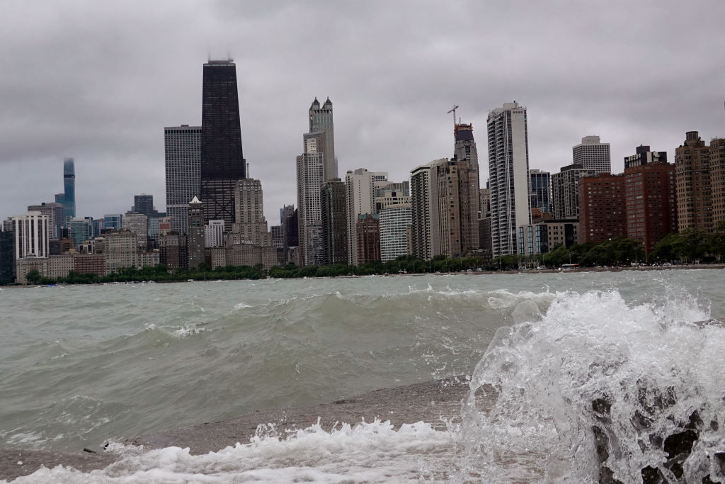 Tornado Warning Issued in Chicago, With the Tornado Reportedly Touching