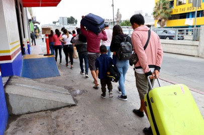 Hundreds of Migrants Expelled From U.S. to Mexico Are Now Stuck in Limbo in Guatemala