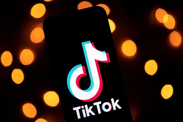 Viral TikTok Leak Room Allegedly Posts Peyton Meyer's NSFW Videos and Photos With His New Girlfriend