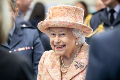 Queen Elizabeth II Cancels Trip to COP26 Climate Change Summit Amid Health Concerns, but Will Work Behind the Scenes