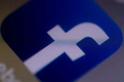 Facebook Allegedly Still Harvesting Teen Users Data for Ads Targeting Despite Company’s Claims It Stopped the Practice