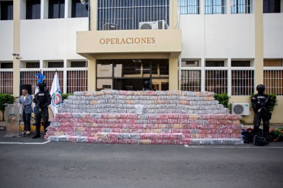 Dominican Republic Intercepts Speedboat Carrying 705 Kilos of Cocaine, Arrests 4 Including a Venezuelan
