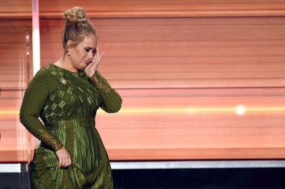 Furious Fans Demand Adele to Pay for Their Flights and Hotels After She Canceled Las Vegas Shows Last Minute