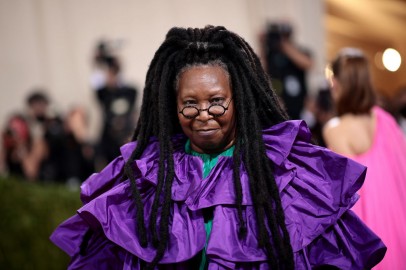 Whoopi Goldberg Receives Backlash After 'The Holocaust Isn't About Race' Comment | Did She Apologize About It?