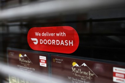 Latino Civil Rights Group Collaborates With DoorDash to Provide Training, Grants to Latino Workforce