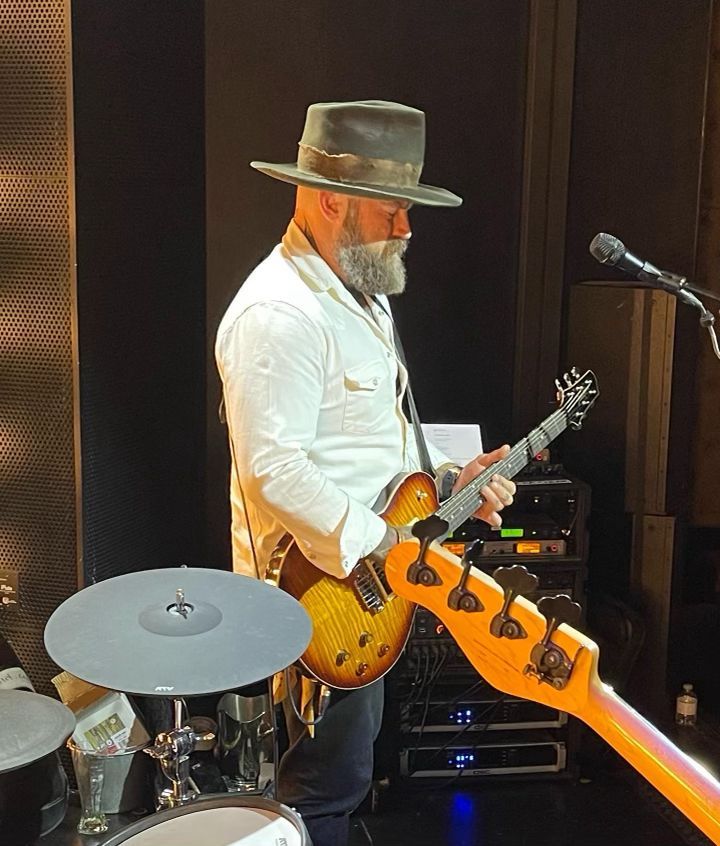 Country and Rock Superstar Zac Brown Shocks Fans with Surprise Performance  at The Barbershop Cuts & Cocktails in Las Vegas - The Hype Magazine