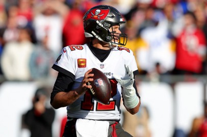 Tom Brady Retirement Ends: Buccaneers Star Announces Return to Tampa for 'Unfinished Business'