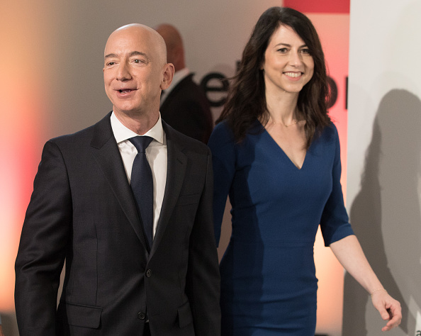 Mackenzie Scott Jeff Bezos Ex Wife Reveals Billion Donations Here S Where She Gave Her