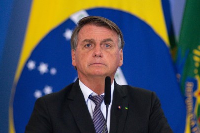 Brazil: Pres. Jair Bolsonaro in Hot Water Over Purchase of Viagra Pills, Penile Implants for Brazilian Army