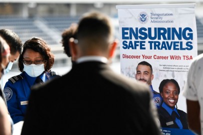 TSA to Drop Federal Mask Mandate on Public Transit After Florida Federal Judge Ruled Against It