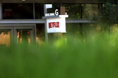Netflix Eyeing Ad-Supported Plans; Subscribers Threaten to Quit if Such Feature Added to the Platform