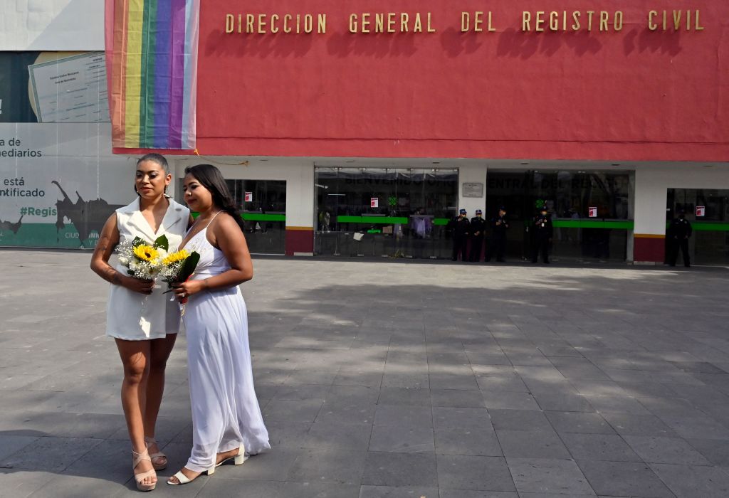 Mexico City Celebrates Pride Month With Mass Same-Sex Weddings