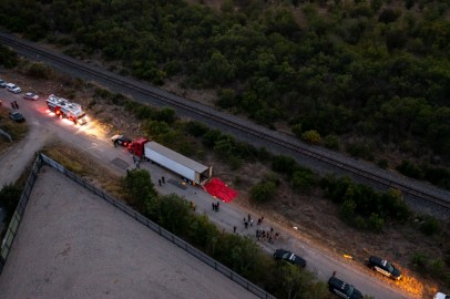 46 Migrants Found Dead Inside Semi-Truck in Texas; Greg Abbott Blames Joe Biden for Horrific Tragedy