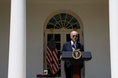 Joe Biden Compares COVID Experience to Donald Trump; Emphasizes Ex-President Was Airlifted to Hospital While He Was Not