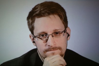Edward Snowden, NSA Whistleblower, Granted Citizenship by Russia’s Vladimir Putin
