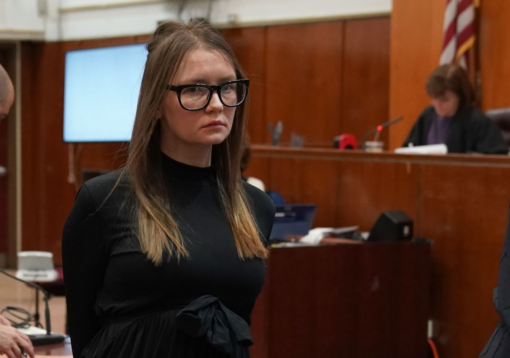 Fake Heiress Anna Delvey Sorokin Gets Out Of Jail Barred From Using Social Media Until Case 6682