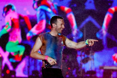 Coldplay Postpones Brazil Shows After Frontman Chris Martin Suffered From Lung Infection