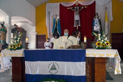  Nicaragua: Daniel Ortega Regime Slams 5 Priests With 10-year Prison Sentences