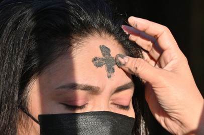 What Is Ash Wednesday? Lent Kicks Off for Catholics Around the World