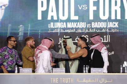 Jake Paul vs. Tommy Fury: Date, Fight Time and How to Watch