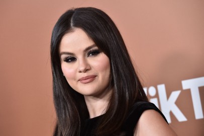 Selena Gomez Spotted with Zayn Malik's Assistant Amid Dating Rumors  